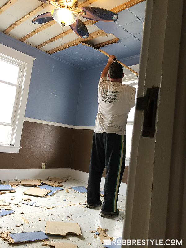 DIY Shiplap Bedroom Ceiling with Ryobi Miter Saw