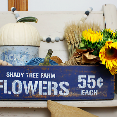 Farmhouse Flower Box: flea market flip