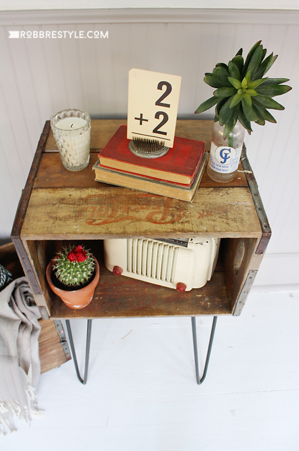 How to use vintage boxes in home decor
