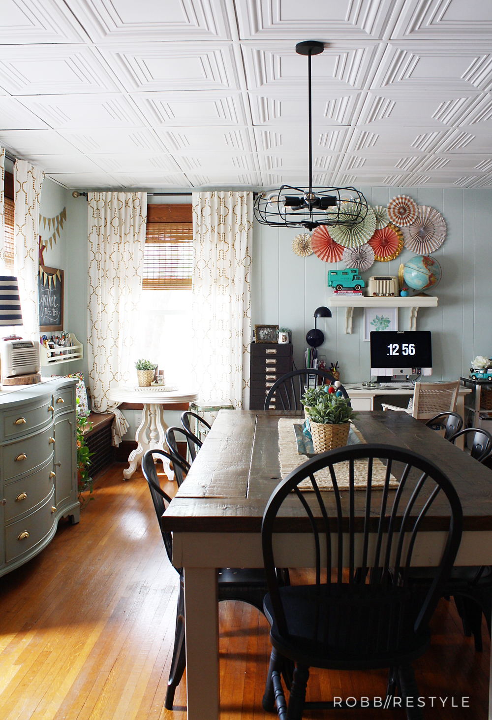 How to easily update your ugly tile ceiling