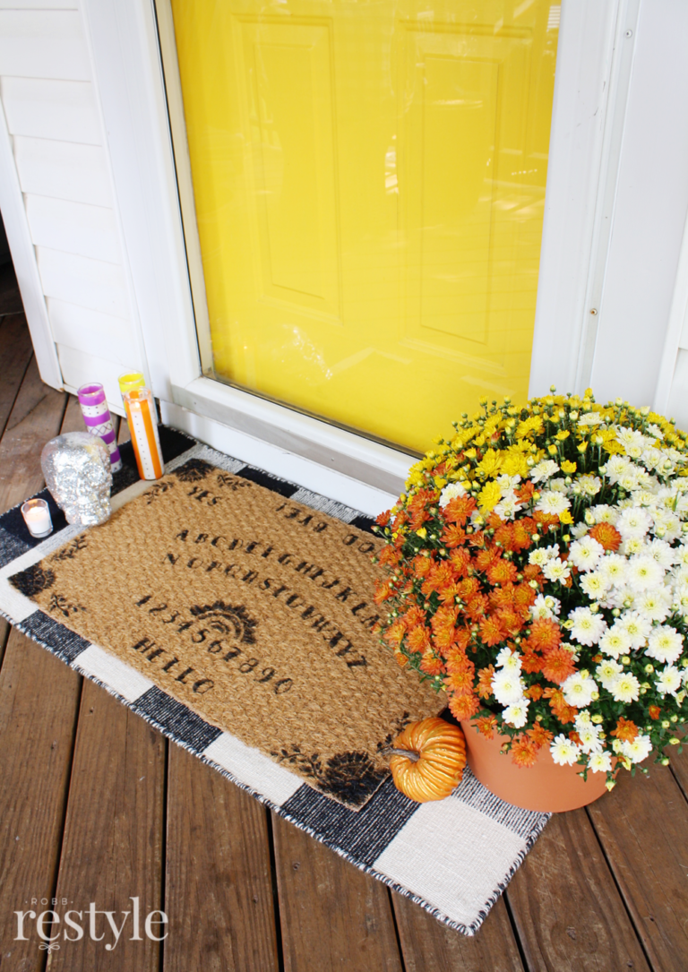 DIY Halloween Spirit Board Mat | DIY + Crafts
