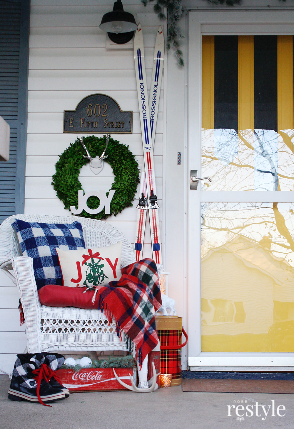 Vintage Christmas Cabin Vibe Front Porch