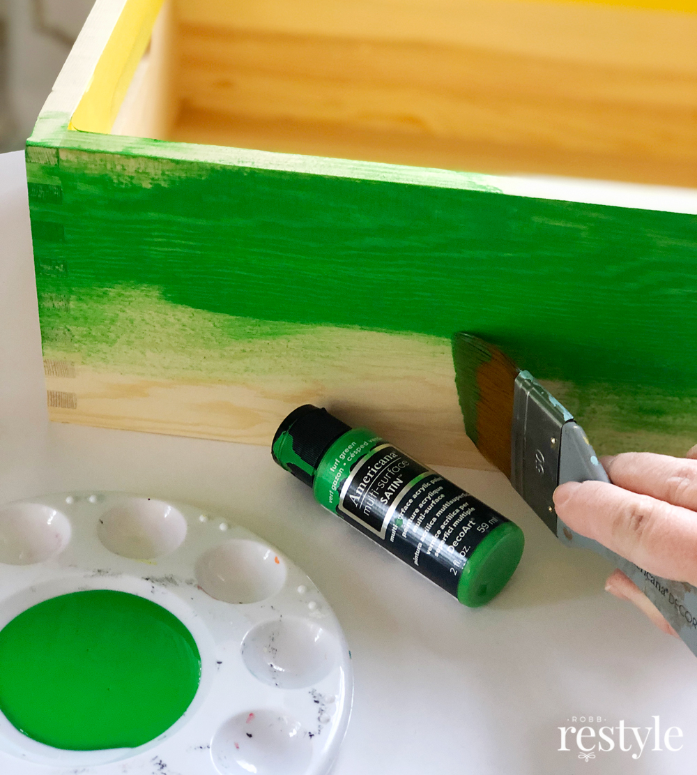 Painting Farmhouse Style Boxes